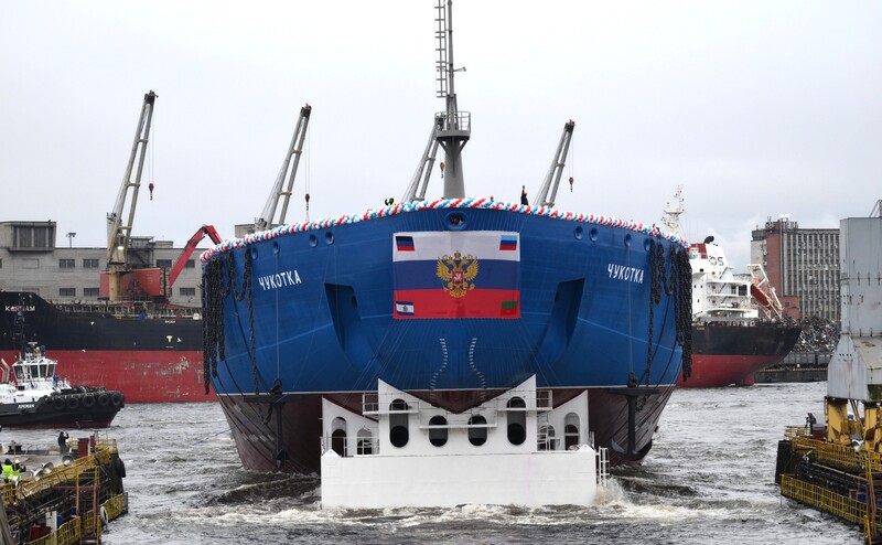 200‑тонный блок установлен на ледоколе «Чукотка» – ключевой этап строительства 200‑тонный блок установлен на ледоколе «Чукотка» – ключевой этап строительства