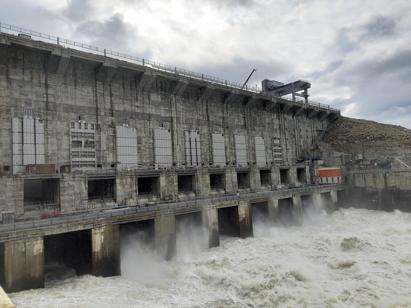 В Магаданской области откроется дата‑центр мощностью 150 МВт, питаемый гидроэнергией Усть‑Среднеканской ГЭС В Магаданской области откроется дата‑центр мощностью 150 МВт, питаемый гидроэнергией Усть‑Среднеканской ГЭС