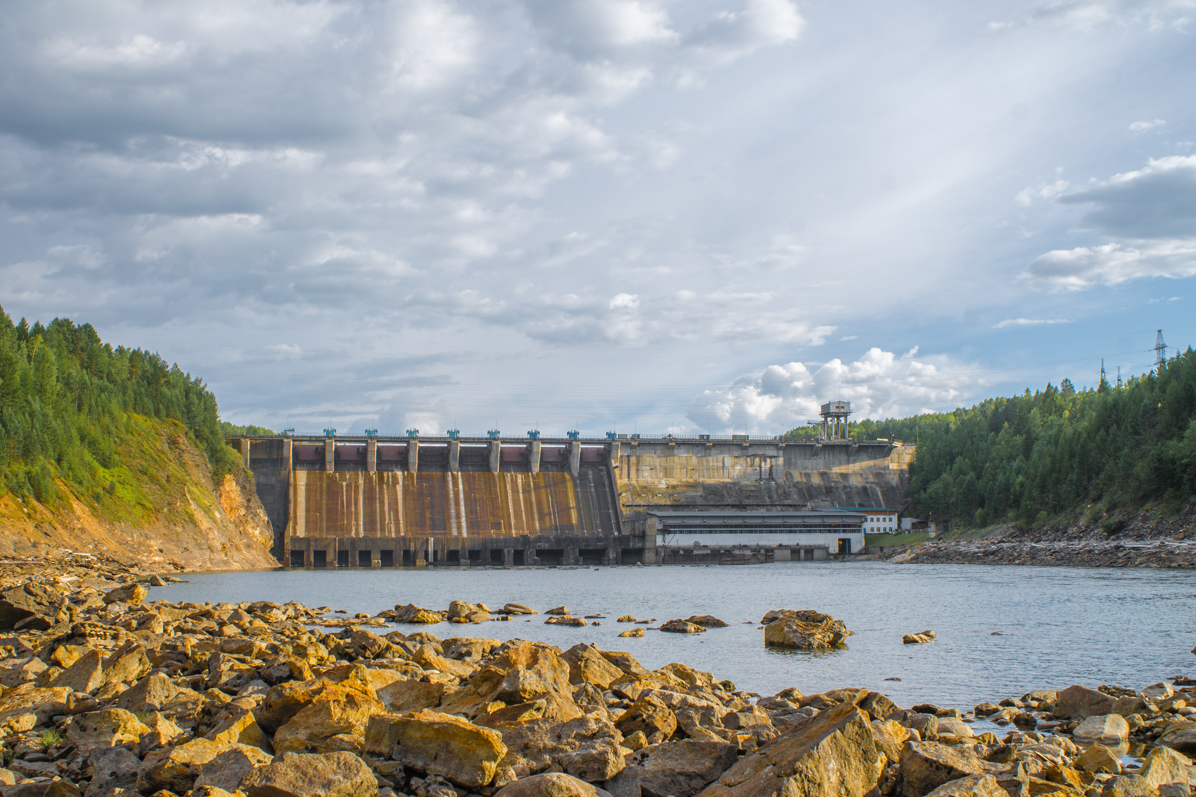 «Полюс» ввёл в работу новый агрегат Мамаканской ГЭС в рамках пятилетней модернизации
