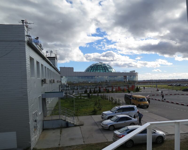 В Салехарде выбирают подрядчика для строительства нового аэровокзала за 9,6 млрд рублей В Салехарде выбирают подрядчика для строительства нового аэровокзала за 9,6 млрд рублей